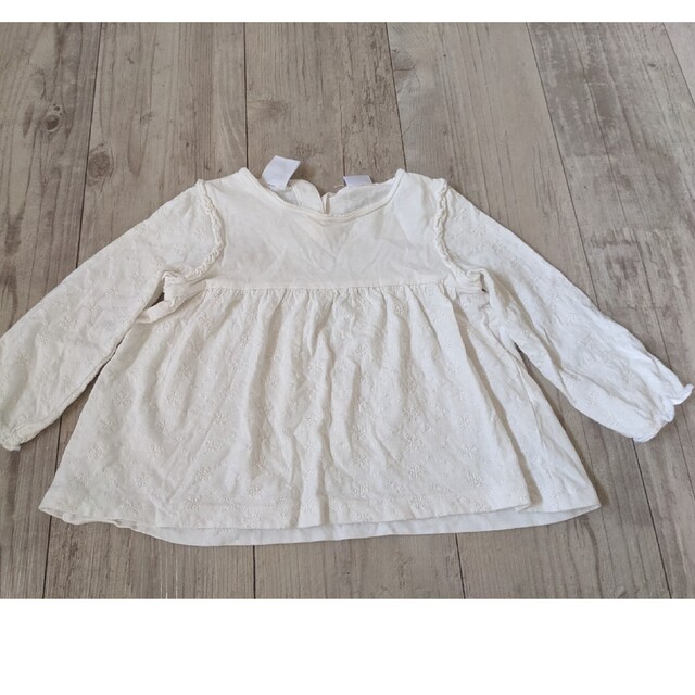 ZARA KIDS(ザラキッズ)のZARA　トップス キッズ/ベビー/マタニティのベビー服(~85cm)(シャツ/カットソー)の商品写真