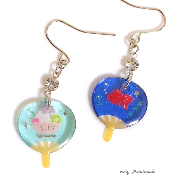 大人可愛い♡ ぷっくり　うちわピアス・イヤリング／カキ氷 金魚　★再販★ ハンドメイドのアクセサリー(ピアス)の商品写真