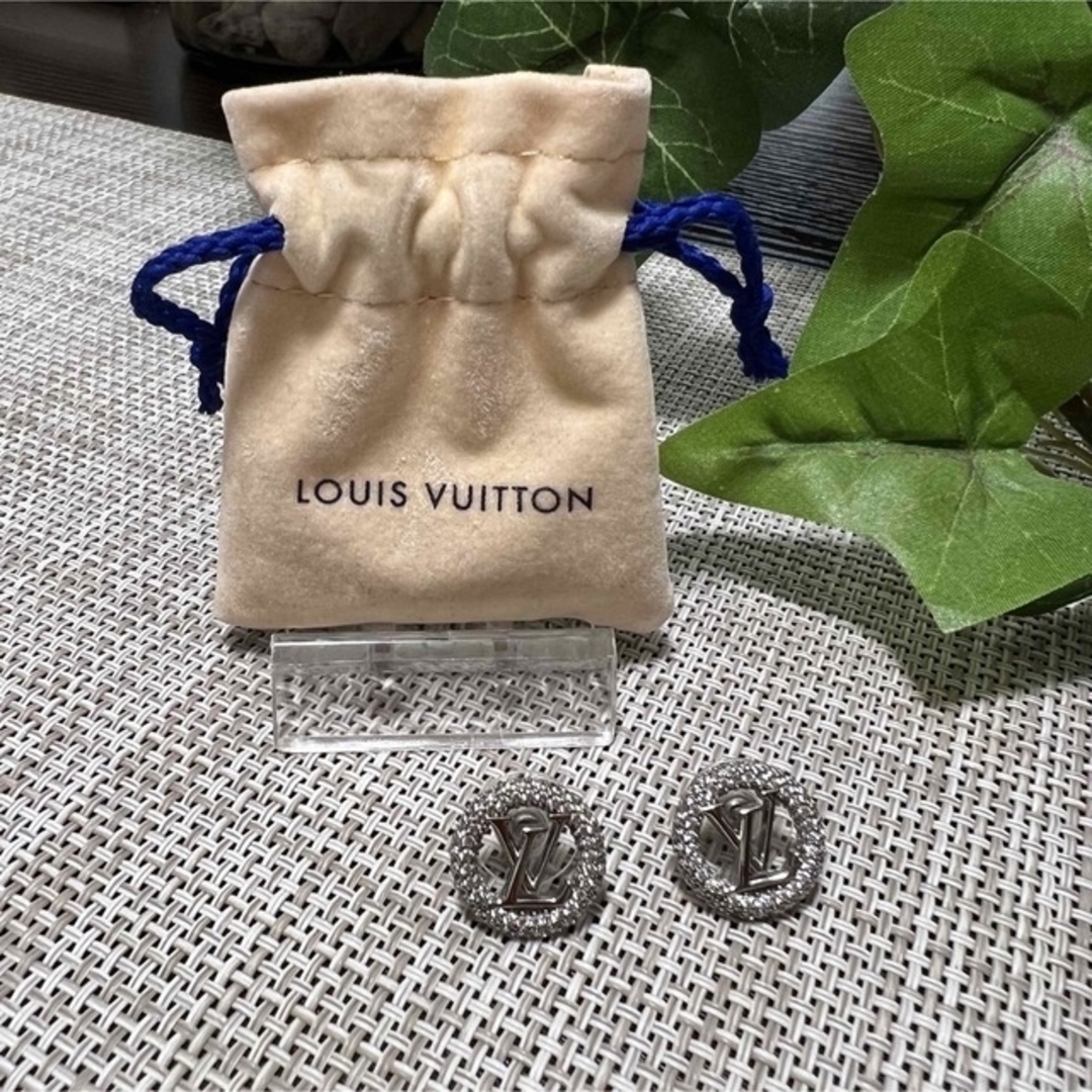 LOUIS VUITTON(ルイヴィトン)のLOUIS VUITTON ルイ・ヴィトン ピアス  レディースのアクセサリー(ピアス)の商品写真