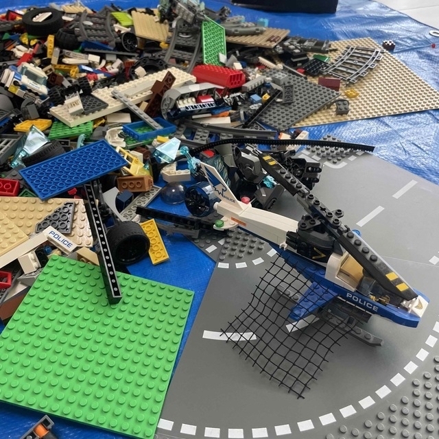 Lego(レゴ)のLEGO  レゴブロック　大量　無分別　約7kg ① レゴ　ブロック エンタメ/ホビーのおもちゃ/ぬいぐるみ(その他)の商品写真
