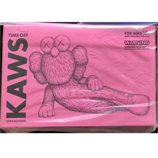 新品未開封　KAWS TIME OFF PINK(その他)