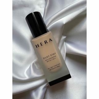 アモーレパシフィック(AMOREPACIFIC)のHERA シルキーステイ　ファンデーション(ファンデーション)