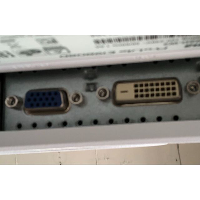 iiyama★液晶モニター E1980SD-W2 19インチ スクエア型