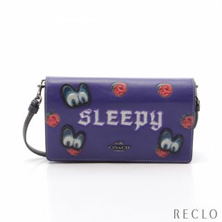 コーチ(COACH)のCOACH × DISNEY SLEEPY ショルダーウォレット レザー ダークパープル マルチカラー(財布)