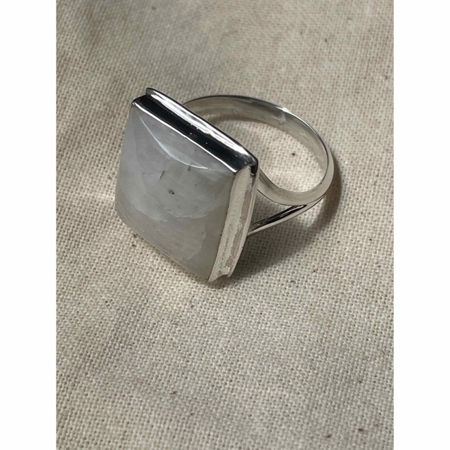 天然石シルバーリング　銀高純度　ブルースカイムーンストーン指輪　232-①rhか メンズのアクセサリー(リング(指輪))の商品写真
