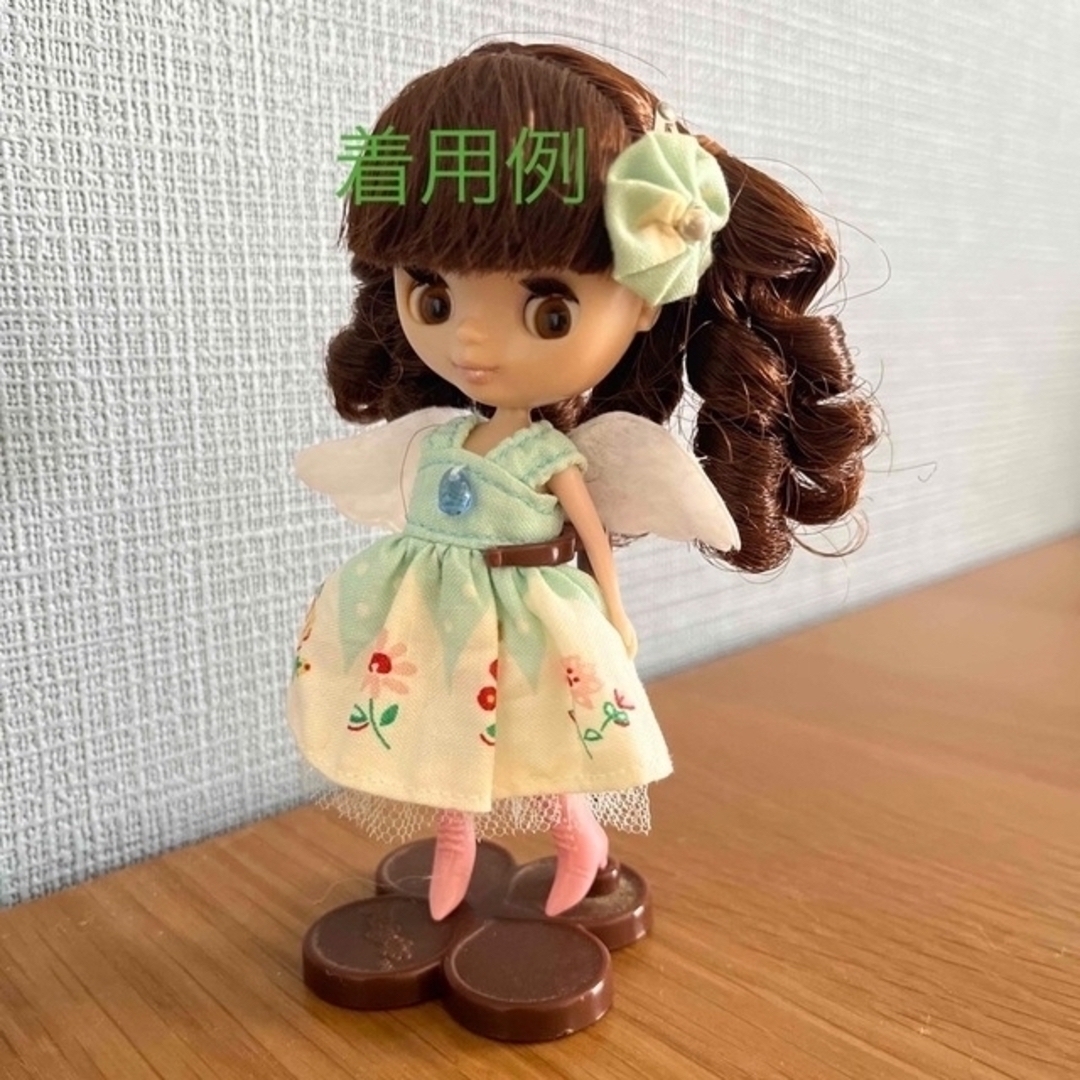Takara Tomy(タカラトミー)のプチブライス　アウトフィット　グリーンセット ハンドメイドのぬいぐるみ/人形(人形)の商品写真