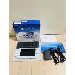 PlayStation Vita - 新品同様品　PSV PCH-2000 Wi-Fiモデル　ZA12 ブラック