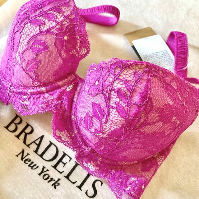 BRADELIS New York(ブラデリスニューヨーク)のBRADELIS New York ブラデリス ナオミステップ2ブラ　D70 レディースの下着/アンダーウェア(ブラ)の商品写真