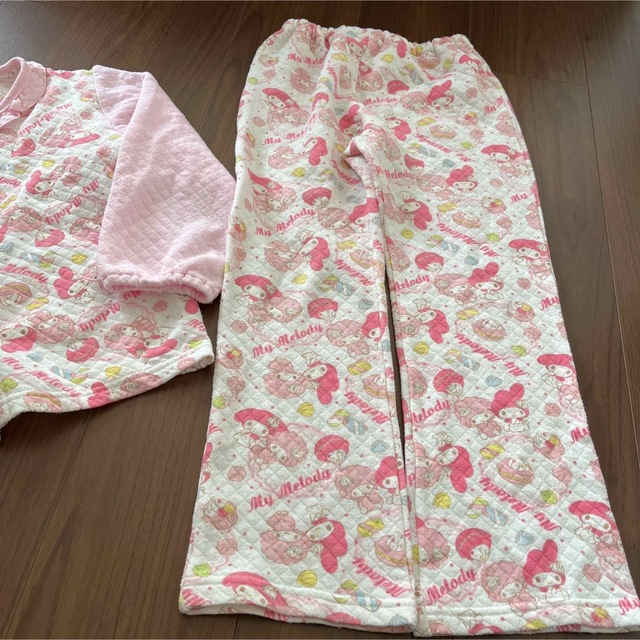 マイメロディ(マイメロディ)のマイメロ キルトパジャマ キッズ/ベビー/マタニティのキッズ服女の子用(90cm~)(パジャマ)の商品写真