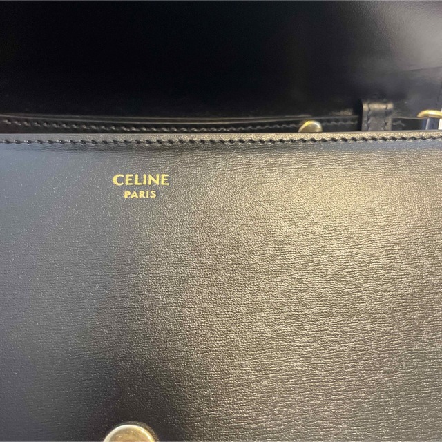 celine(セリーヌ)の新品♥︎ チェーンウォレット トリオンフ / シャイニーカーフスキン ブラック レディースのファッション小物(財布)の商品写真