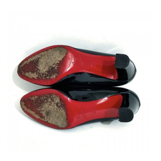 Christian Louboutin(クリスチャンルブタン)の美品　クリスチャンルブタン　パンプス レディースの靴/シューズ(ハイヒール/パンプス)の商品写真