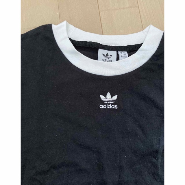 adidas(アディダス)のアディダス　Tシャツ レディースのトップス(Tシャツ(半袖/袖なし))の商品写真