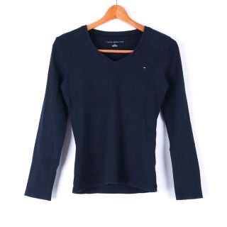 トミーヒルフィガー(TOMMY HILFIGER)のトミーヒルフィガー 長袖Tシャツ フラッグロゴT Vネック 無地 トップス コットン100% レディース Sサイズ ネイビー TOMMY HILFIGER(Tシャツ(長袖/七分))