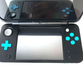 ♦︎未使用保管品 ♦︎ Newニンテンドー2DS LL ブラック×ターコイズの