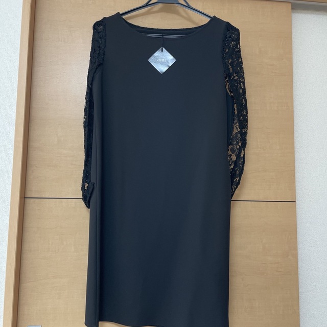 【新品タグつき】GIRL 袖なしワンピース　ブラック　S レディースのフォーマル/ドレス(ミニドレス)の商品写真