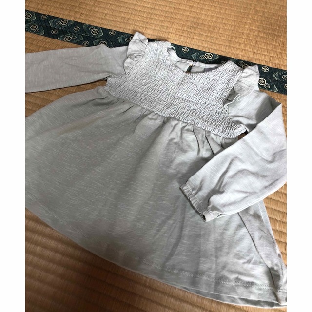 未使用　長袖ワンピース　サイズ目安2歳 キッズ/ベビー/マタニティのキッズ服女の子用(90cm~)(ワンピース)の商品写真