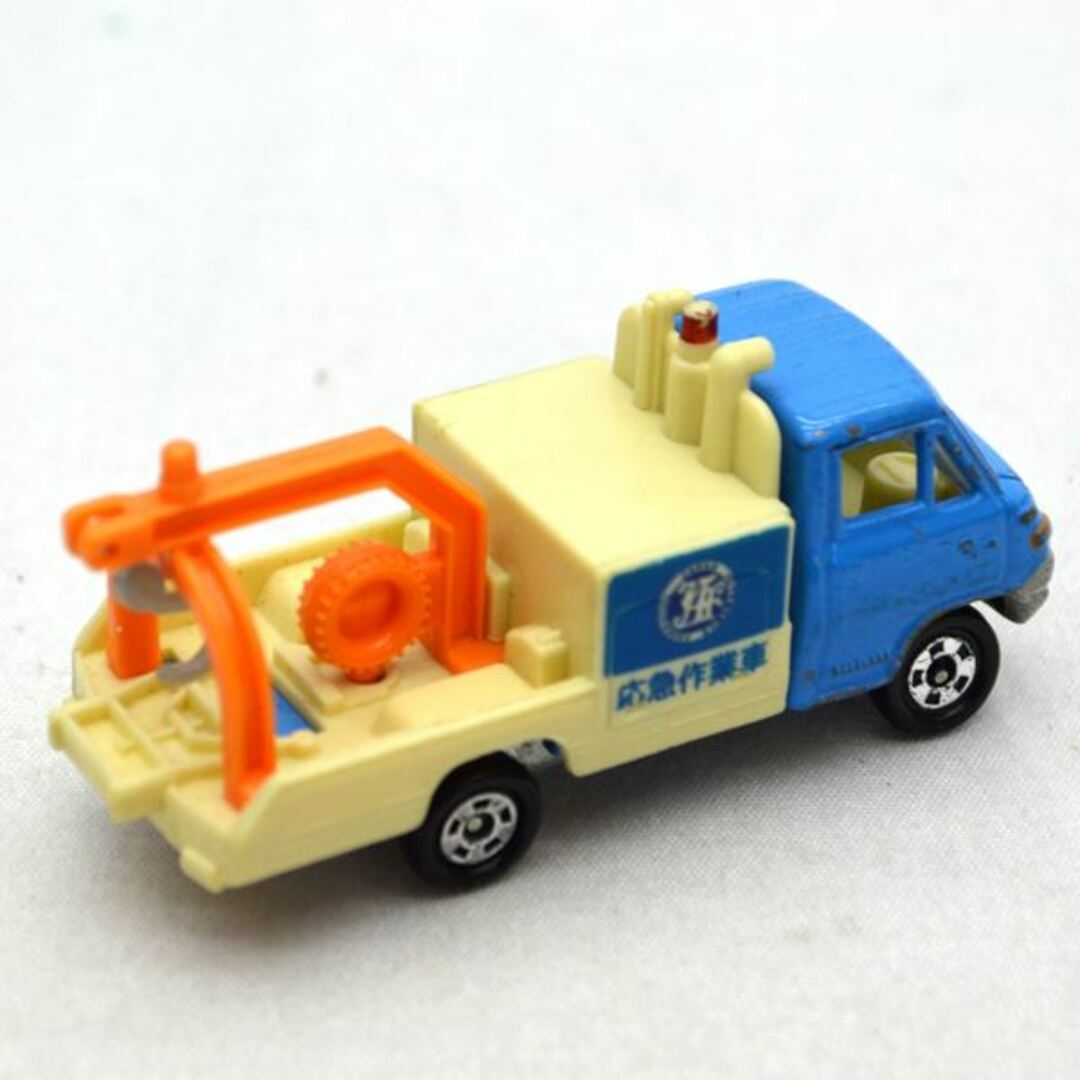 Takara Tomy(タカラトミー)のTOMY ◆トミカ ダイナ 応急作業車 No.39 趣味雑貨   [0220328387] ハンドメイドのおもちゃ(その他)の商品写真