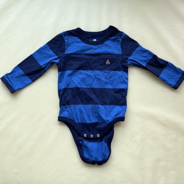 babyGAP(ベビーギャップ)のGAP ベビー　長袖ロンパース　80 キッズ/ベビー/マタニティのベビー服(~85cm)(シャツ/カットソー)の商品写真