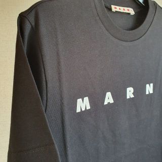 【新品・未使用】MARNI KIDS ロゴプリントコットンTシャツブラック10Yキッズ/ベビー/マタニティ