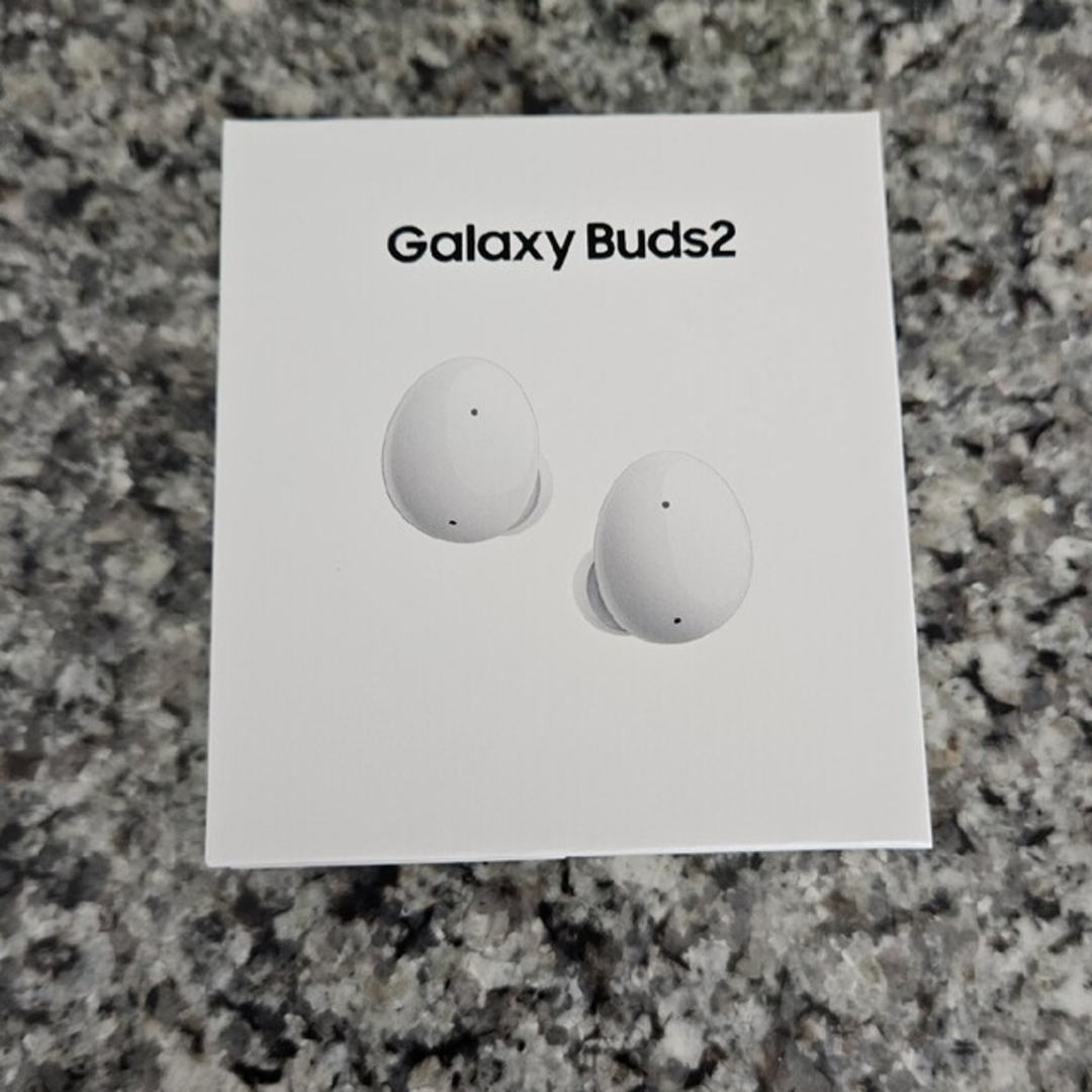 GALAXY Buds2 ホワイト ハードケース付き有折りたたみ機能