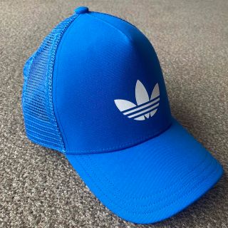 アディダス(adidas)のadidas アディダス メッシュ キャップ 青 トレフォイル(キャップ)