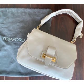 トムフォード(TOM FORD)のTOMFORD ショルダーバッグ　ホワイト(ショルダーバッグ)