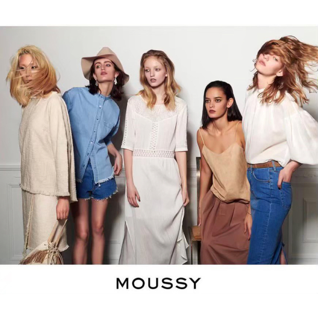 moussy(マウジー)のMOUSSY LACE & EYELET MAXI DRESS マウジー ワンピ レディースのワンピース(ロングワンピース/マキシワンピース)の商品写真