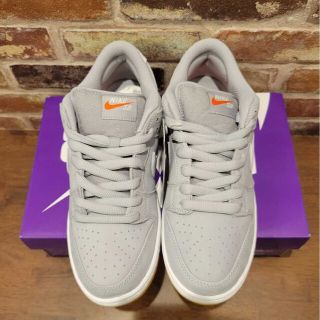 NIKE☆SB DUNK LOW Grey Gum27ダンクローナイキスケート