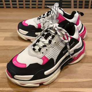 バレンシアガ(Balenciaga)の超美品 バレンシアガ TRIPLE S スニーカー ホワイト ピンク 37(スニーカー)