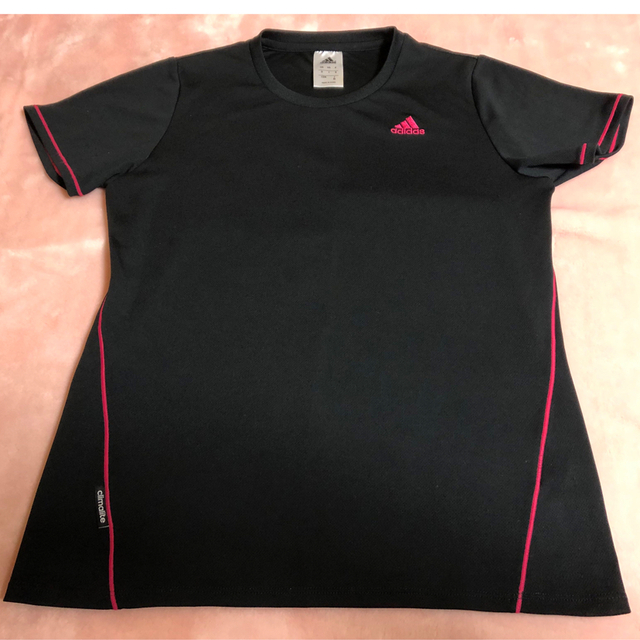 adidas(アディダス)のadidas スポーツTシャツ　黒×ピンク　M スポーツ/アウトドアのランニング(ウェア)の商品写真