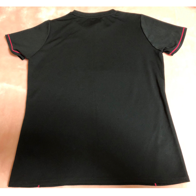 adidas(アディダス)のadidas スポーツTシャツ　黒×ピンク　M スポーツ/アウトドアのランニング(ウェア)の商品写真