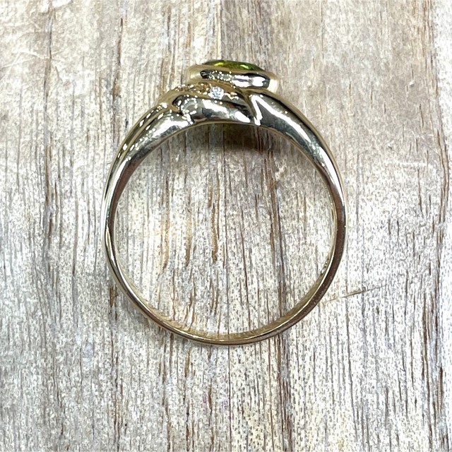 お洒落！k18 ペリドット ダイヤ デザイン リング 3.87g M1368 レディースのアクセサリー(リング(指輪))の商品写真