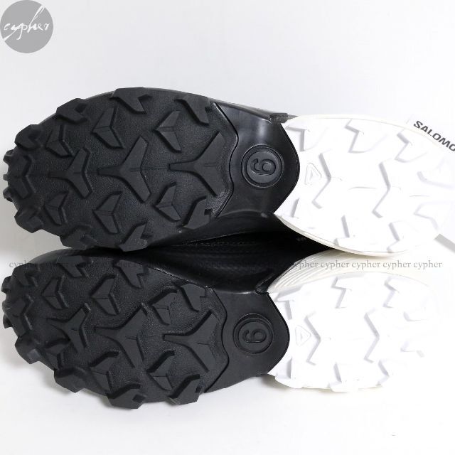 MM6(エムエムシックス)の26.5cm 新品 MM6 メゾンマルジェラ サロモン クロス スニーカー 黒 メンズの靴/シューズ(スニーカー)の商品写真