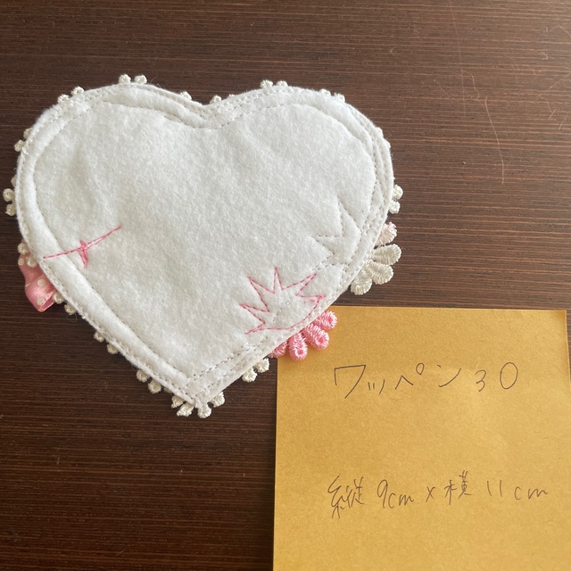 ワッペン３０ ハンドメイドの素材/材料(各種パーツ)の商品写真