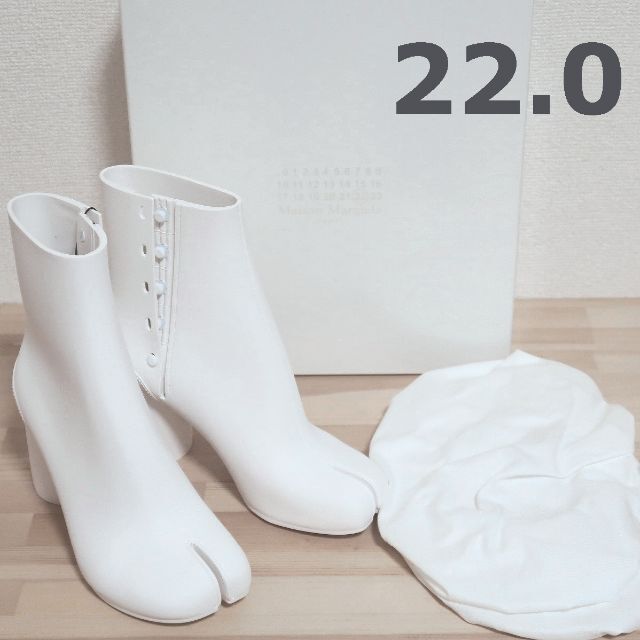 35 新品 22ss メゾン マルジェラ ラバー タビ ブーツ 白 22cm
