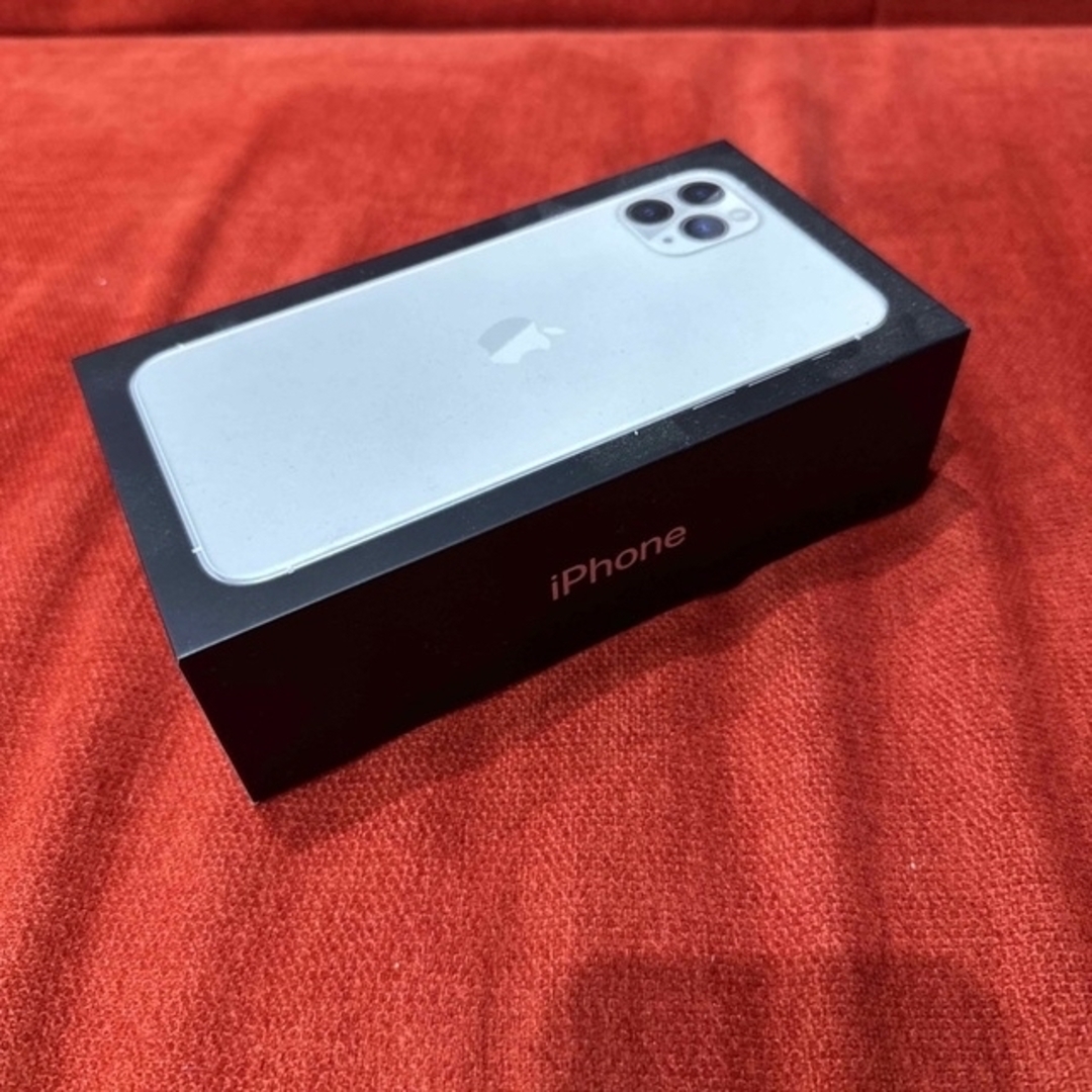 未使用 iPhone 11 Pro Max 256GB シルバー simフリー