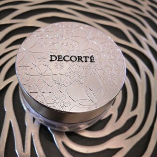 コスメデコルテ(COSME DECORTE)の★専用★コスメデコルテ　フェイスパウダー　#80(フェイスパウダー)