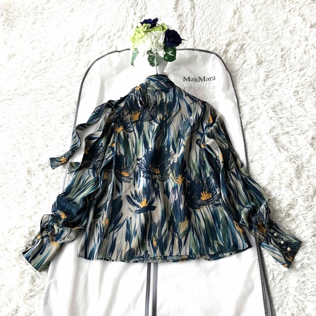 Max Mara - 新品同様‼️マックスマーラ シルク100% ボウタイブラウスの