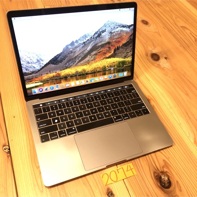 MacBook pro 13インチ 2018 corei7 メモリ16GB!