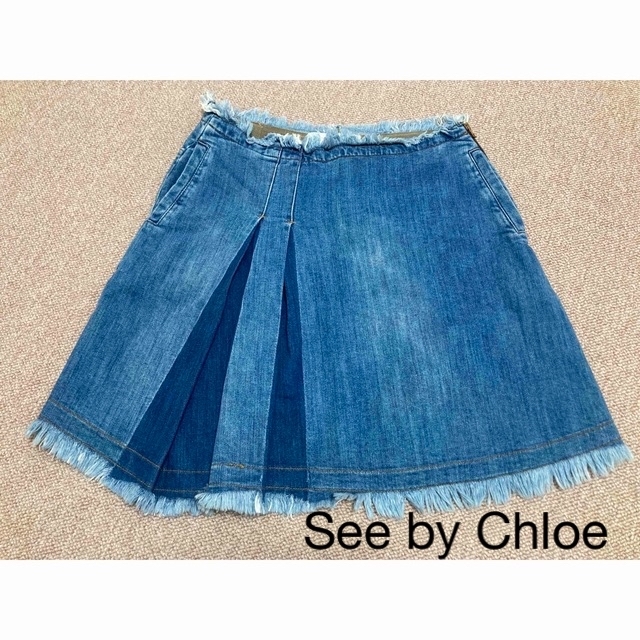 SEE BY CHLOE(シーバイクロエ)の☆See by Chloe シーバイクロエ☆　フリンジ加工　デニムスカート レディースのスカート(ひざ丈スカート)の商品写真