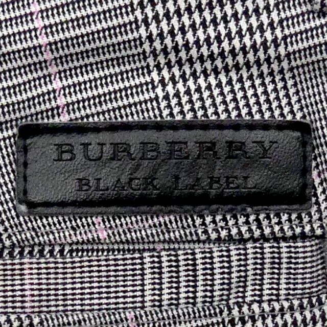 BURBERRY BLACK LABEL(バーバリーブラックレーベル)の廃盤 バーバリーブラックレーベル ハーフパンツ チェック グレー TY2395 メンズのパンツ(ショートパンツ)の商品写真