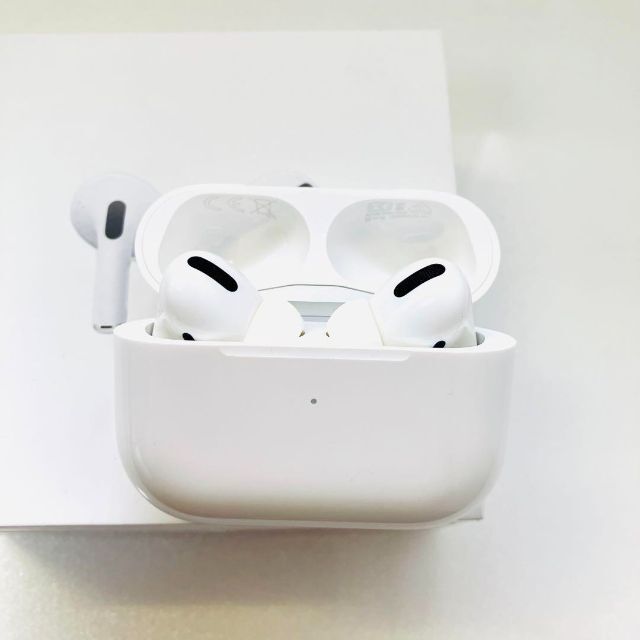 AirPods Pro エアーポッズ プロ アップル純正 右耳 左耳 充電ケース 1