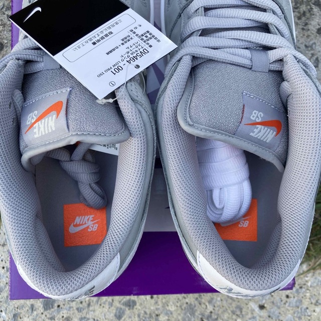 NIKE(ナイキ)のNike SB Dunk Low Orange Label "Grey Gum メンズの靴/シューズ(スニーカー)の商品写真