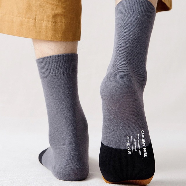 [メンズ 紳士靴下 ]ms2302 5足組 履き心地 トリコロールカラー メンズのレッグウェア(ソックス)の商品写真