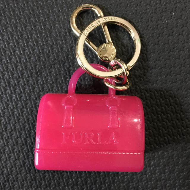 Furla(フルラ)の最終値下げ フルラ キーホルダー ピンク レディースのファッション小物(キーホルダー)の商品写真