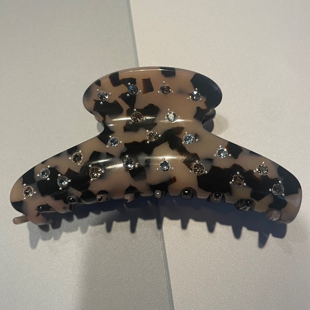 accaヘアクリップ くべ accaヘアクリップ くべ