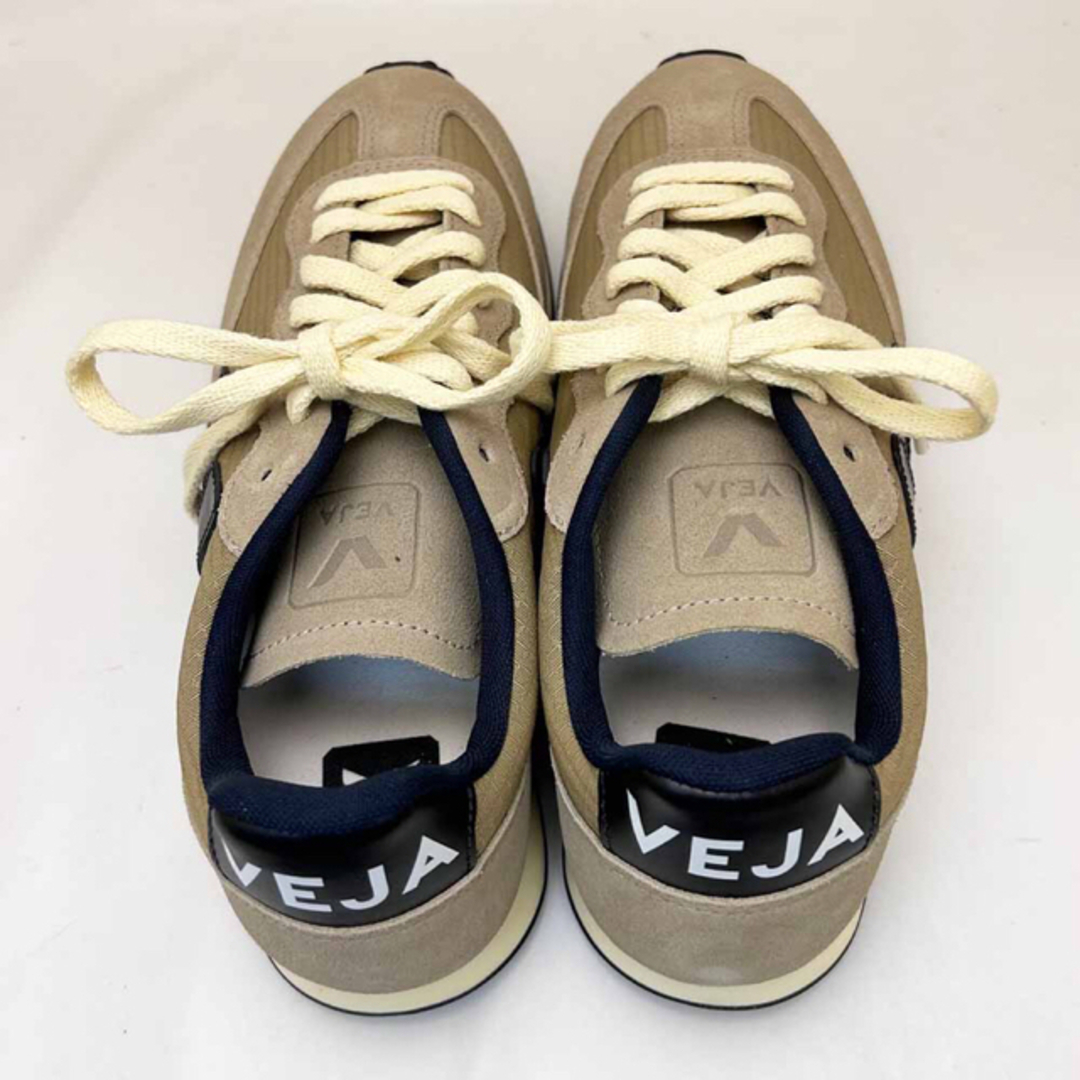 VEJA - 新品VEJA ヴェジャ スニーカー RIO BRANCO ベージュ 25.0cmの