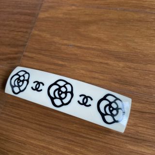 CHANEL(バレッタ/ヘアクリップ)のフリマアイテム一覧 CHANEL(バレッタ/ヘアクリップ)のフリマアイテム一覧