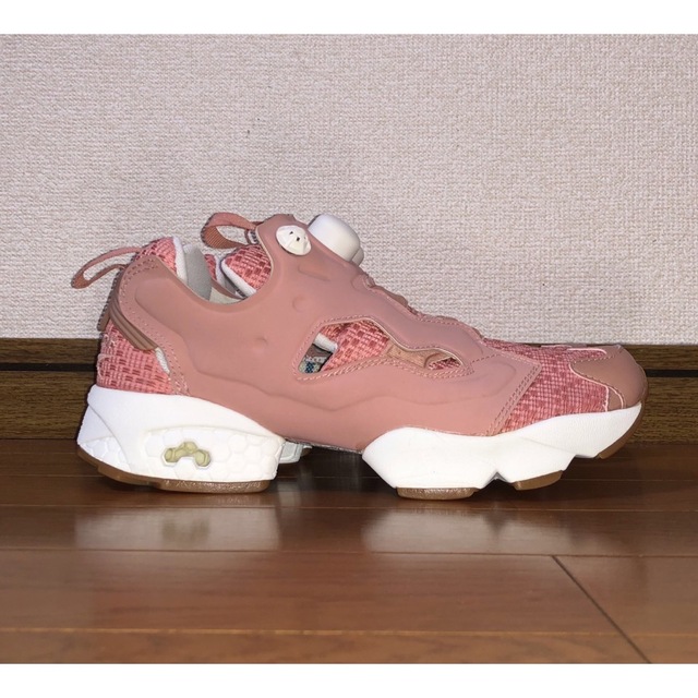 Reebok(リーボック)の良品 REEBOK PUMP FURY OFF TG 23.5cm ピンク og レディースの靴/シューズ(スニーカー)の商品写真