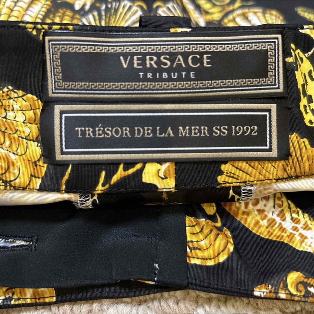 GIANNI VERSACE ショートパンツ